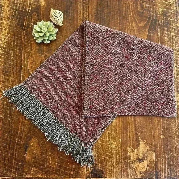 Mucros Weavers Workshop | Cozy Winter Scarf - Picture 1 of 3
